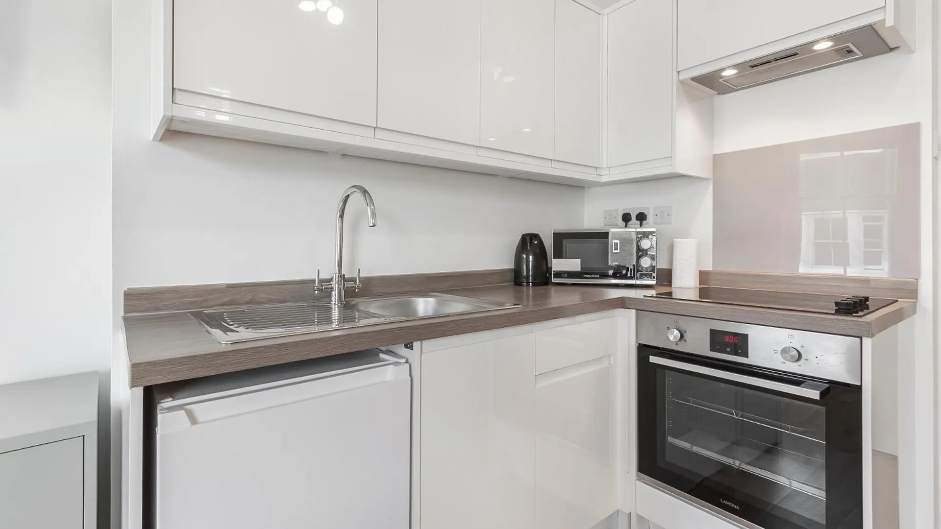 Cosy Studio Flat Moments From The Beach, Kemptown Hove