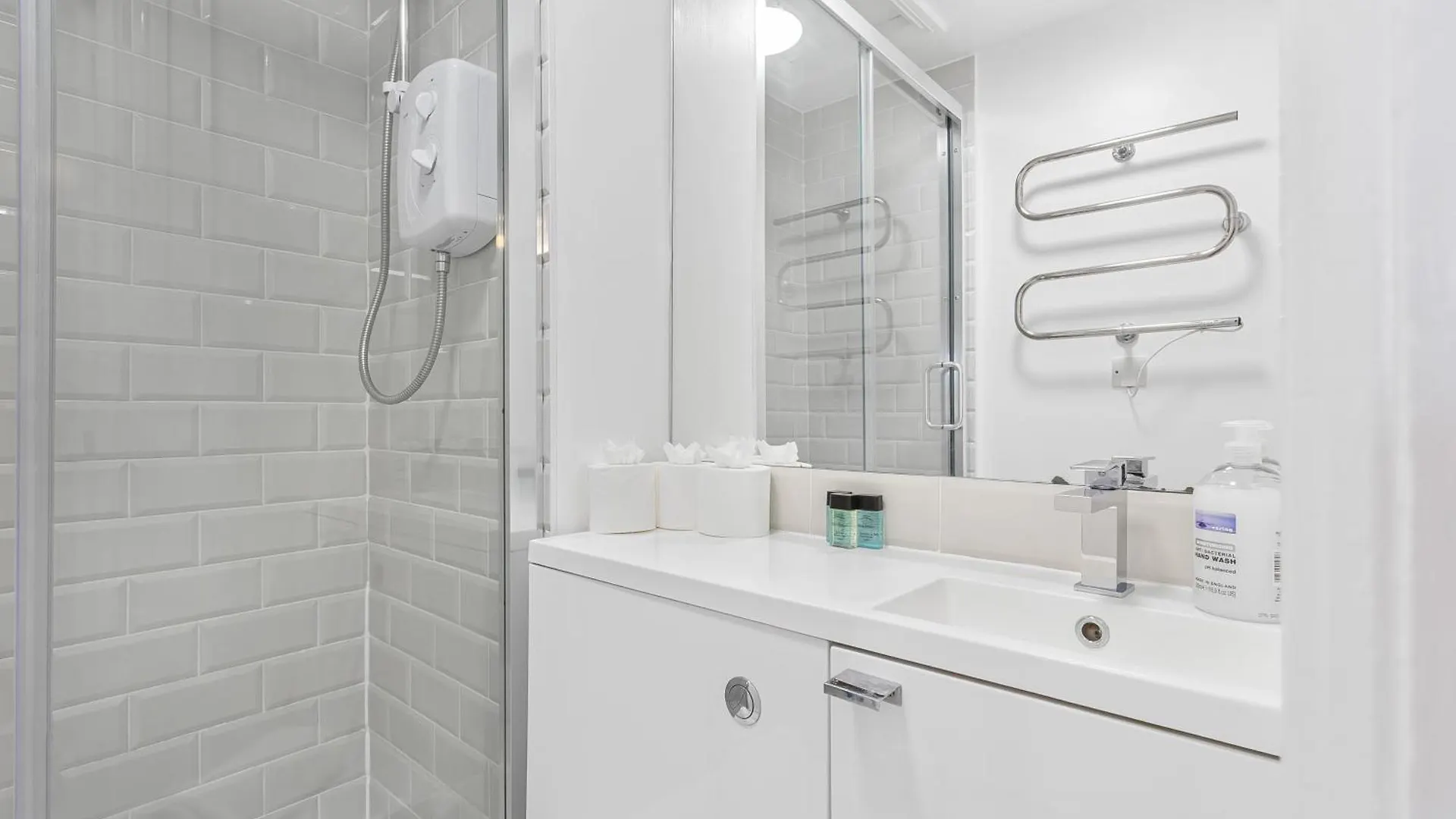 Cosy Studio Flat Moments From The Beach, Kemptown Hove 0*,